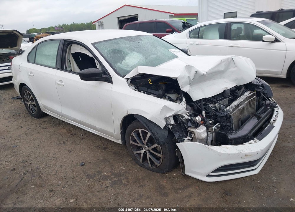 2016 VOLKSWAGEN JETTA 1.4T SE VIN: 3VWD67AJ5GM221145