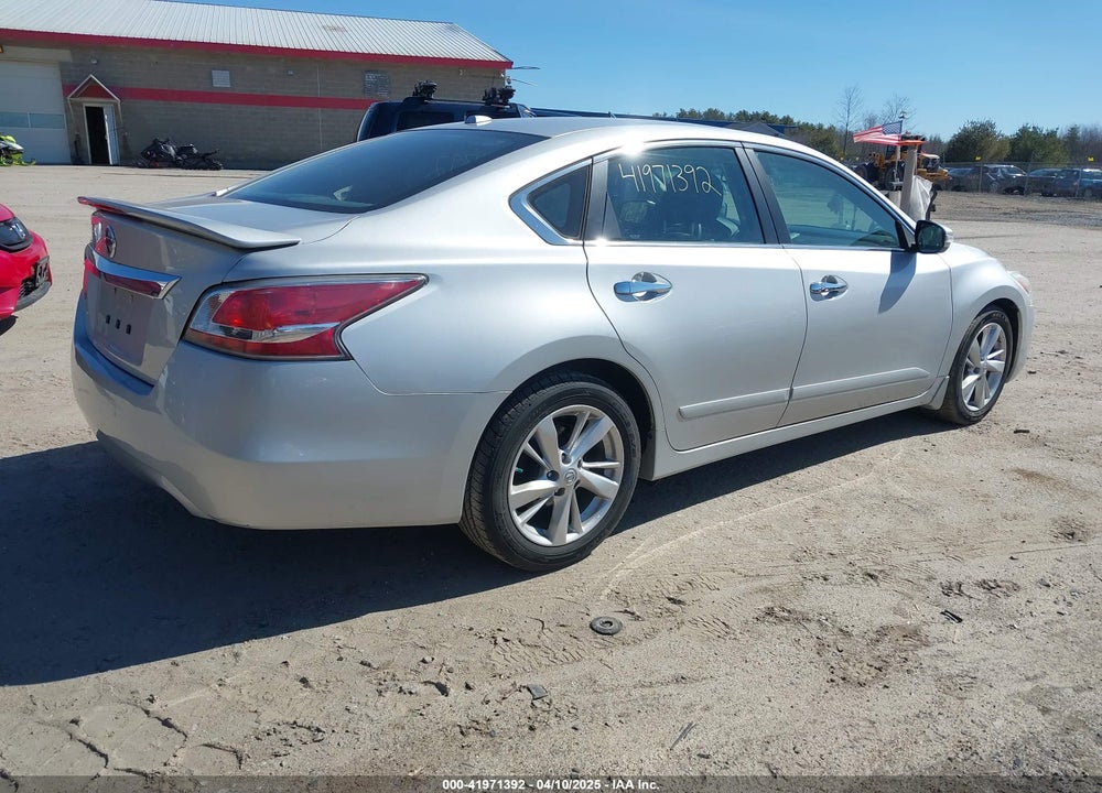 2015 NISSAN ALTIMA VIN: 1N4AL3AP1FC209060