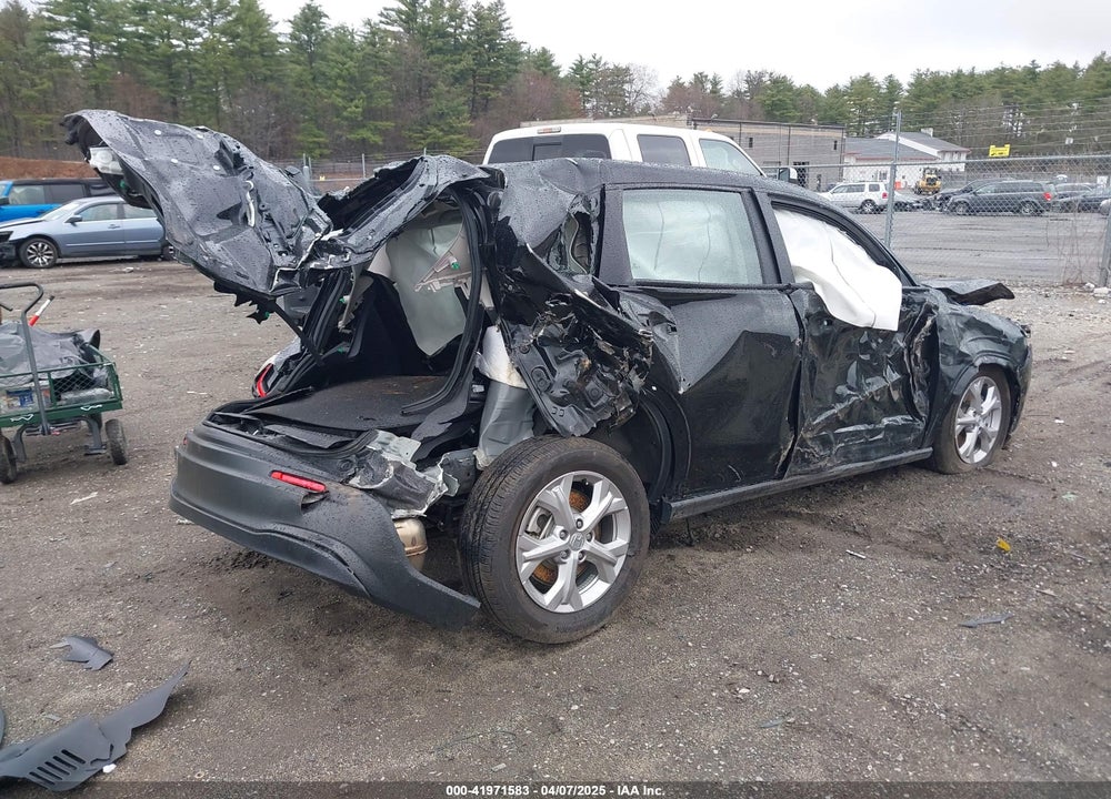 2025 HONDA HR-V AWD LX VIN: 3CZRZ2H36SM744266