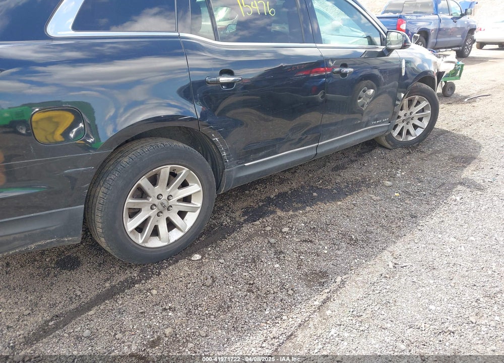 2016 LINCOLN MKT VIN: 2LMHJ5NK7GBL00747