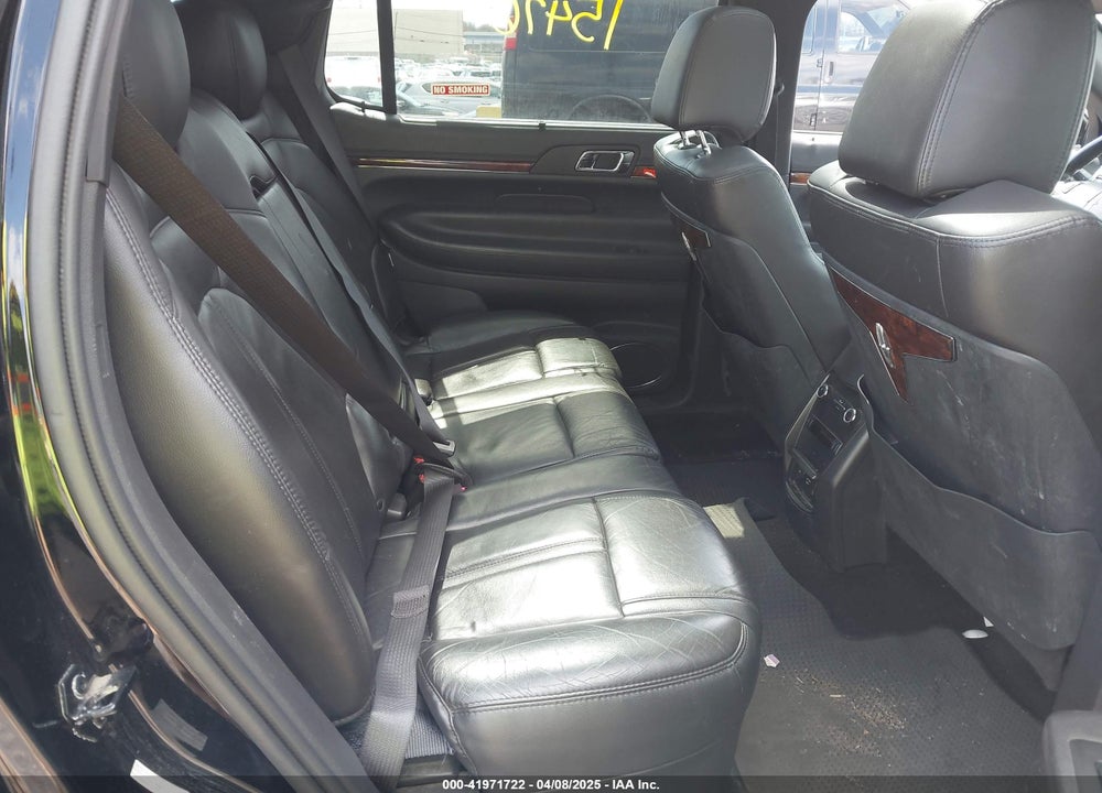 2016 LINCOLN MKT VIN: 2LMHJ5NK7GBL00747