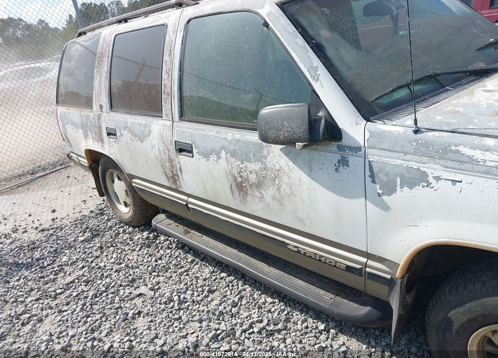 1999 CHEVROLET TAHOE LT VIN: 1GNEC13R3XJ539270