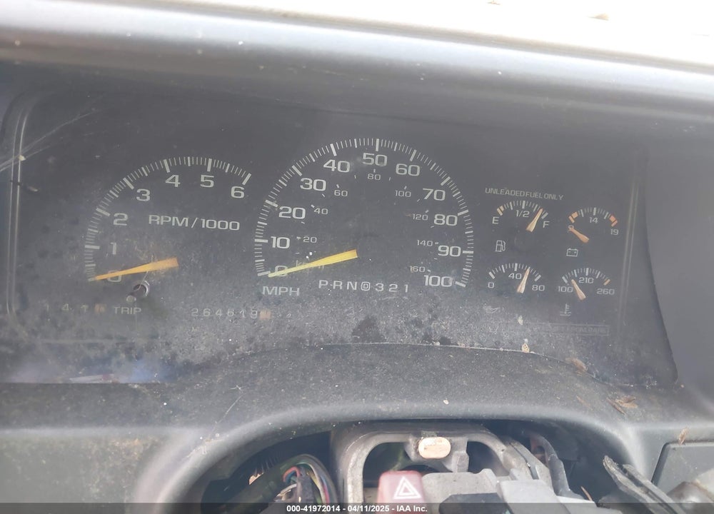 1999 CHEVROLET TAHOE LT VIN: 1GNEC13R3XJ539270