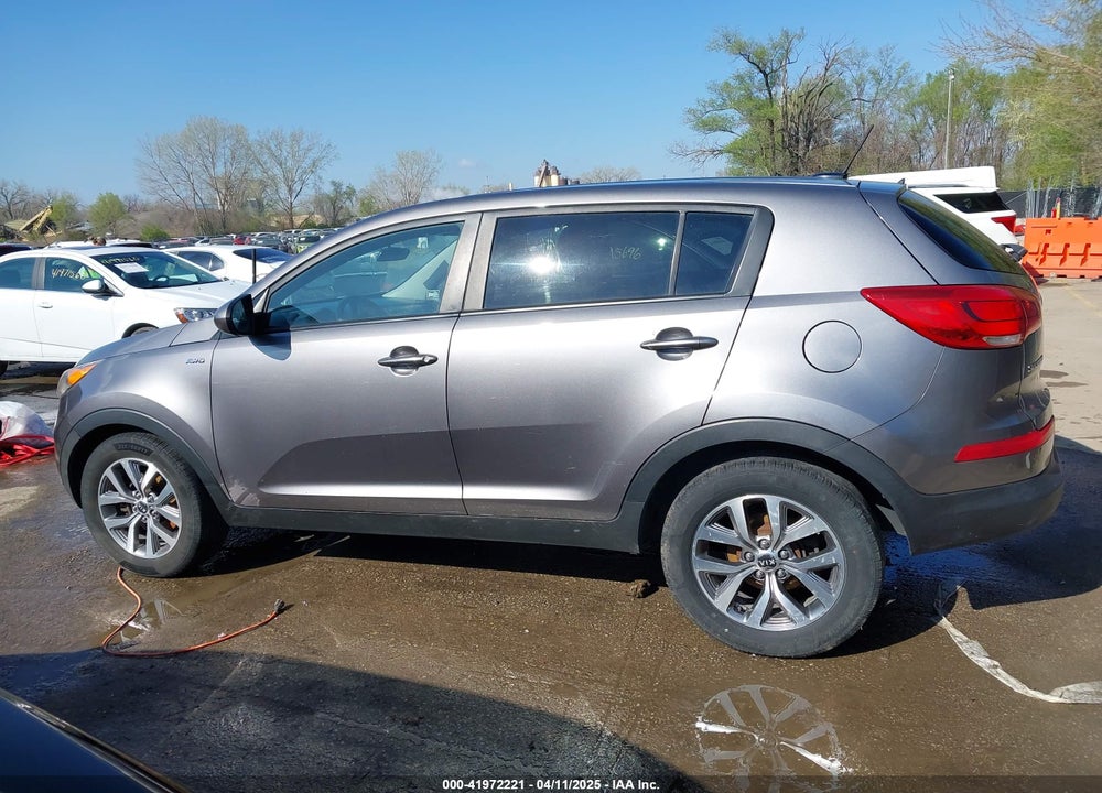 2015 KIA SPORTAGE VIN: KNDPBCAC9F7670651