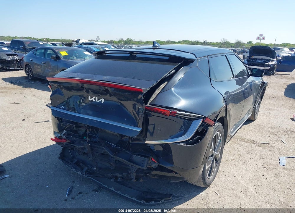 2022 KIA EV6 VIN: KNDC3DLC1N5088861