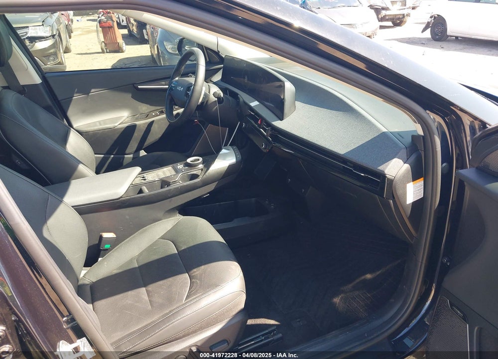 2022 KIA EV6 VIN: KNDC3DLC1N5088861