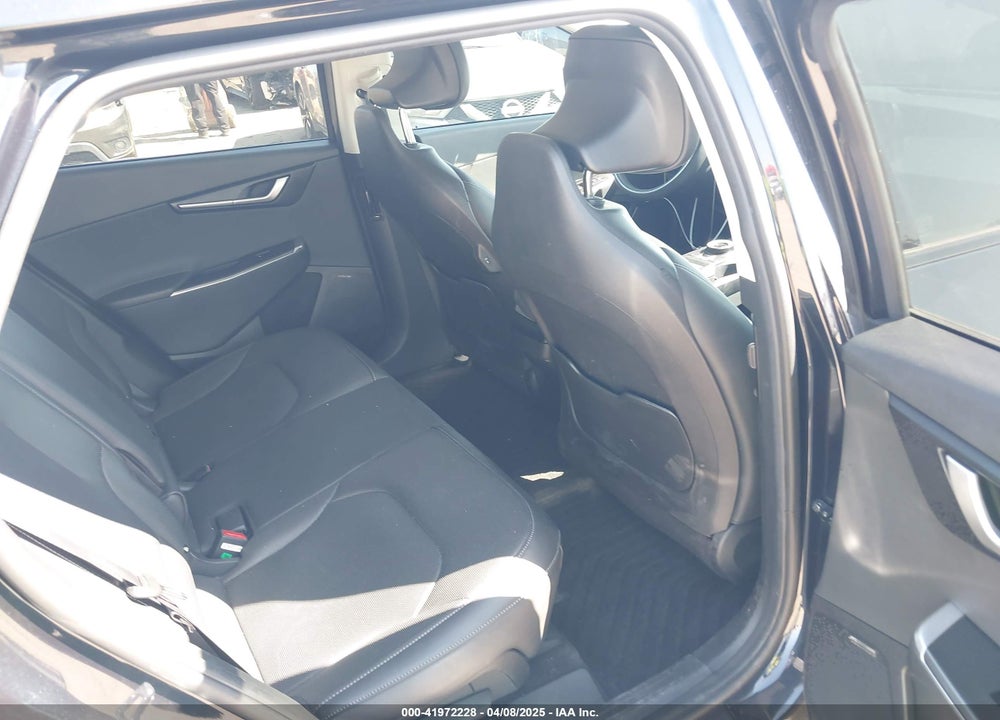 2022 KIA EV6 VIN: KNDC3DLC1N5088861