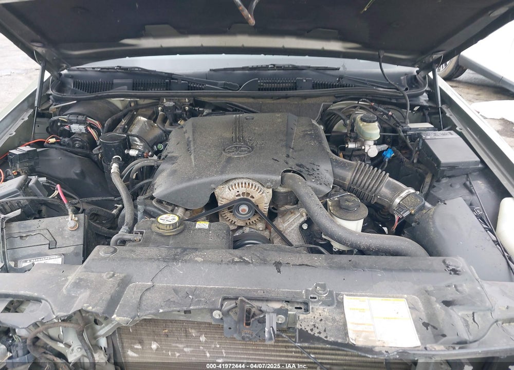 2001 FORD CROWN VICTORIA LX VIN: 2FAFP74W51X131351