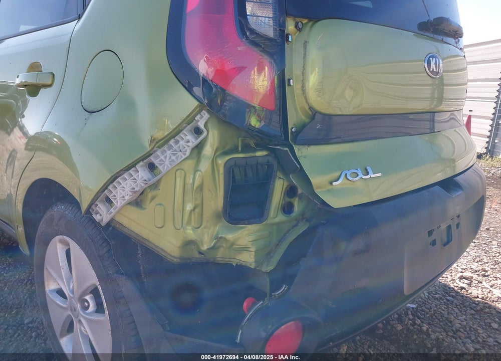 2015 KIA SOUL VIN: KNDJN2A22F7785445