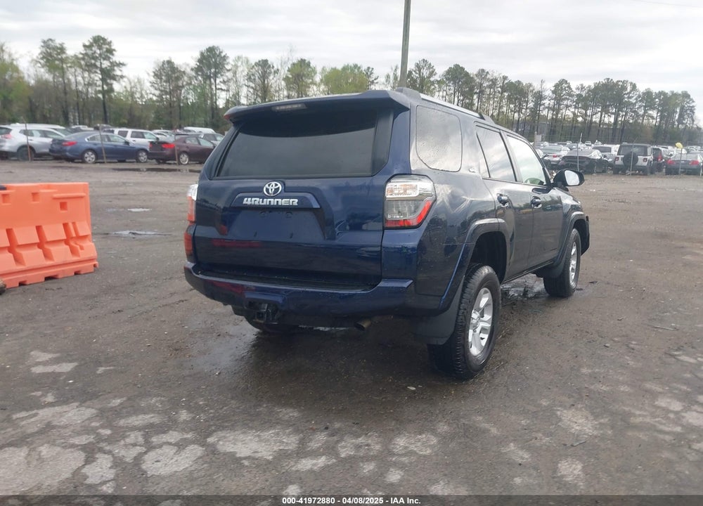 2022 TOYOTA 4RUNNER SR5 VIN: JTEMU5JR0N6028851