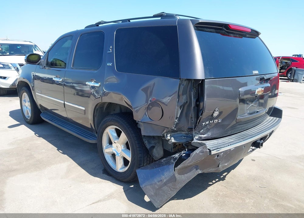 2010 CHEVROLET TAHOE LTZ VIN: 1GNUCCE04AR106586