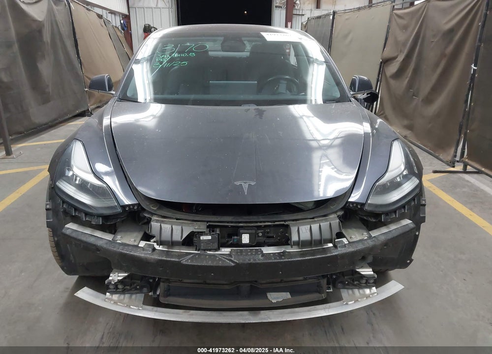 2018 TESLA MODEL 3 VIN: 5YJ3E1EA9JF024211