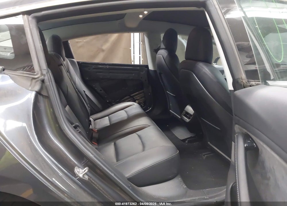 2018 TESLA MODEL 3 VIN: 5YJ3E1EA9JF024211