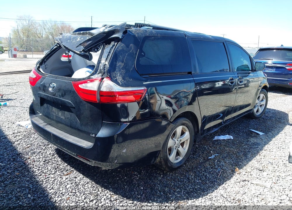 2017 TOYOTA SIENNA LE 8 PASSENGER VIN: 5TDKZ3DC6HS830933