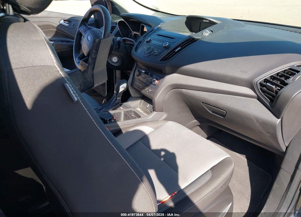 2018 FORD ESCAPE SE VIN: 1FMCU9GDXJUA64521