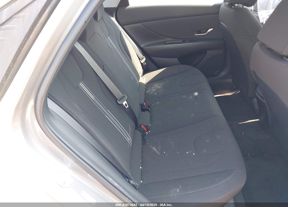 2023 HYUNDAI ELANTRA SEL VIN: KMHLS4AG8PU598217