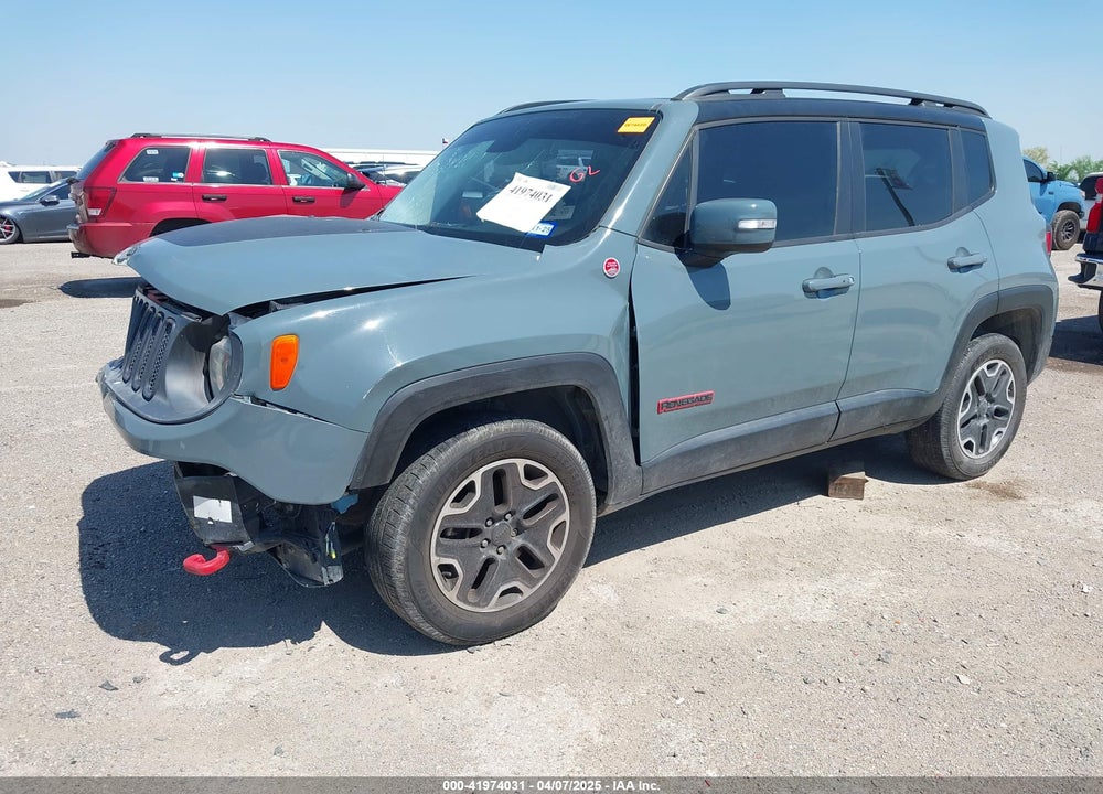 2016 JEEP RENEGADE VIN: ZACCJBCT2GPD30027
