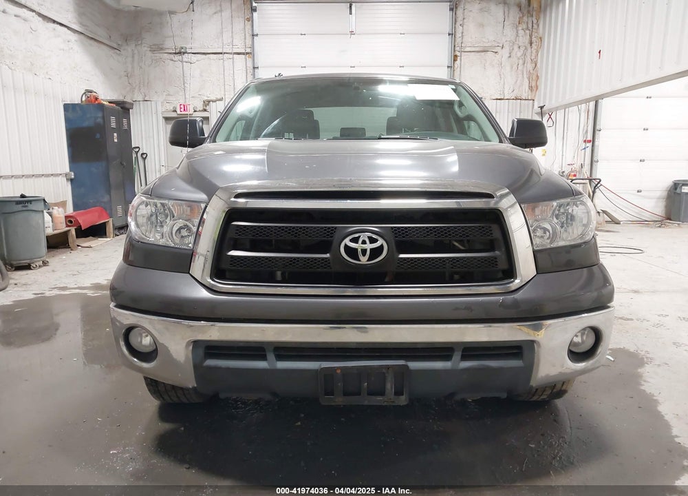 2011 TOYOTA TUNDRA GRADE 5.7L V8 VIN: 5TFDY5F15BX165995