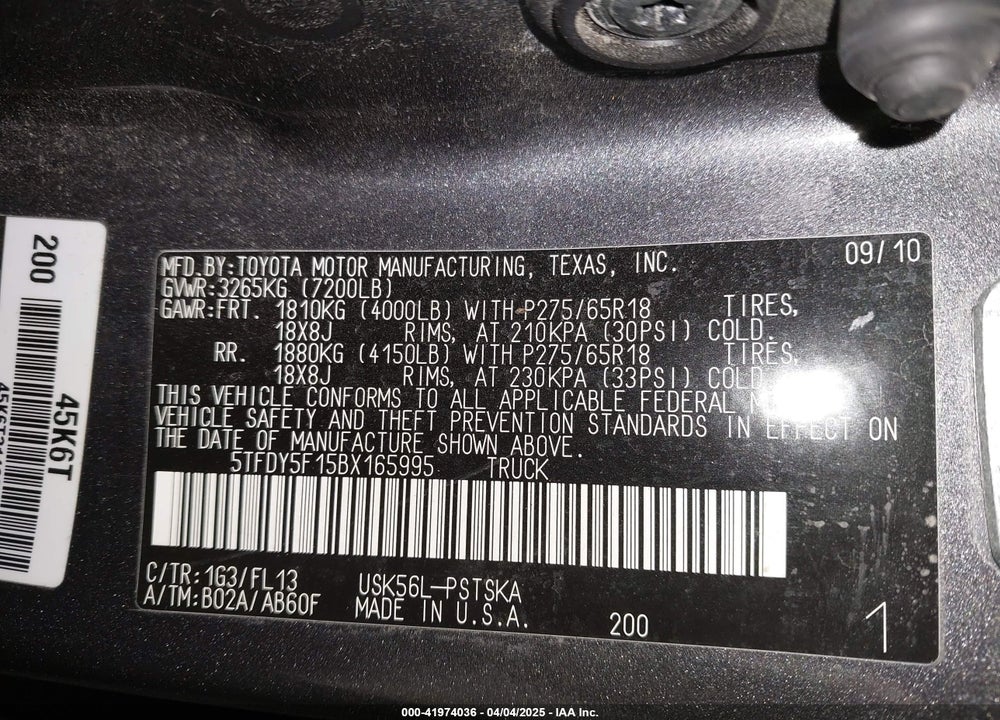 2011 TOYOTA TUNDRA GRADE 5.7L V8 VIN: 5TFDY5F15BX165995