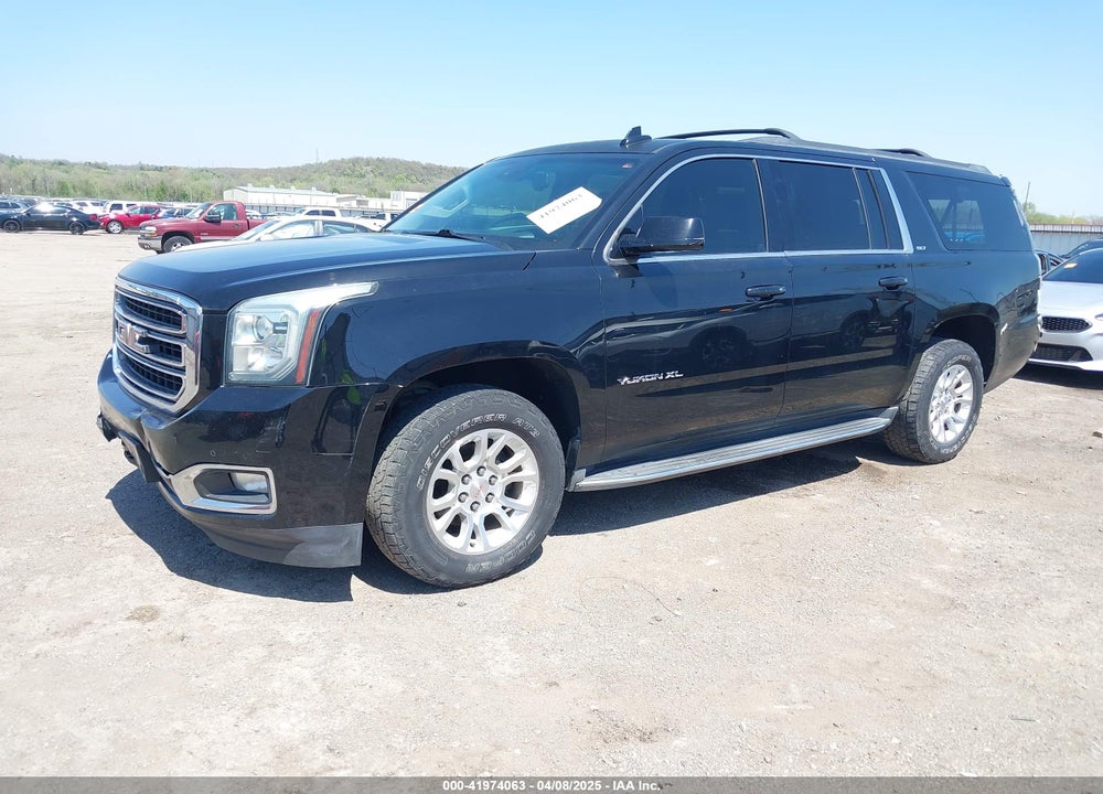 2015 GMC YUKON XL 1500 VIN: 1GKS2HKC0FR513119