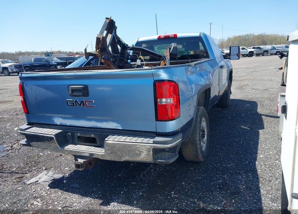 2016 GMC SIERRA 3500HD VIN: 1GT02VEG3GZ290124