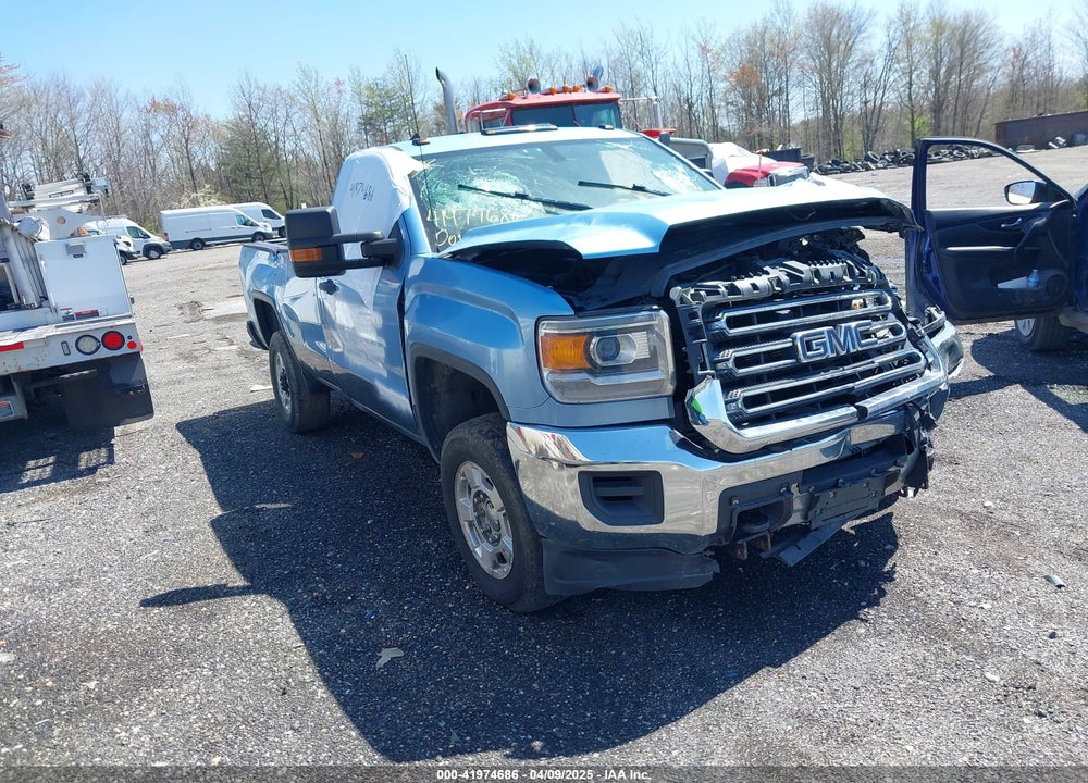 2016 GMC SIERRA 3500HD VIN: 1GT02VEG3GZ290124