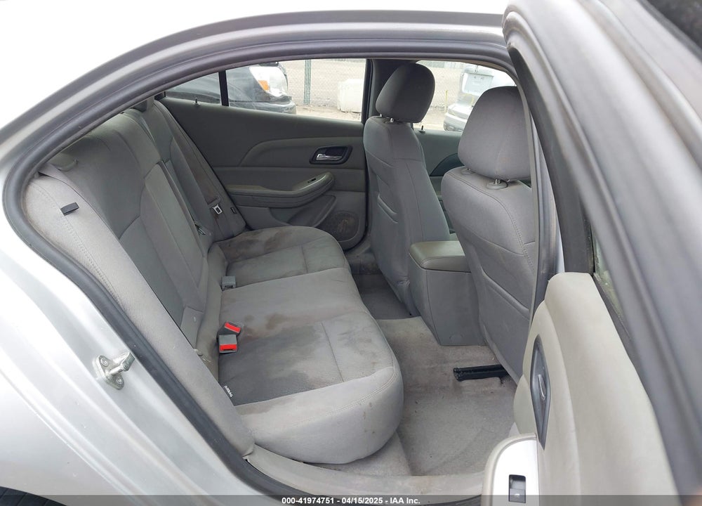 2015 CHEVROLET MALIBU LS VIN: 1G11B5SL9FF222294