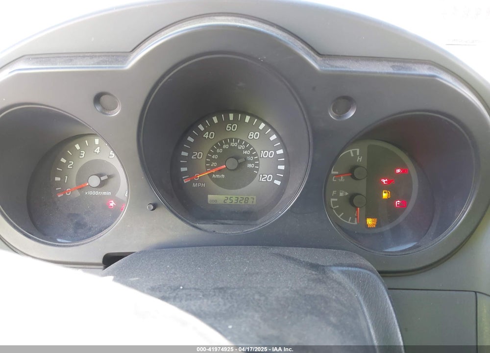 2002 NISSAN FRONTIER XE-V6 VIN: 1N6ED29Y02C341850