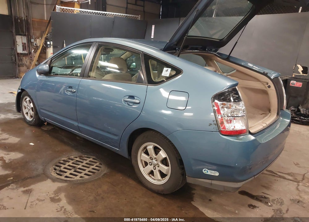 2004 TOYOTA PRIUS VIN: JTDKB20U740088956