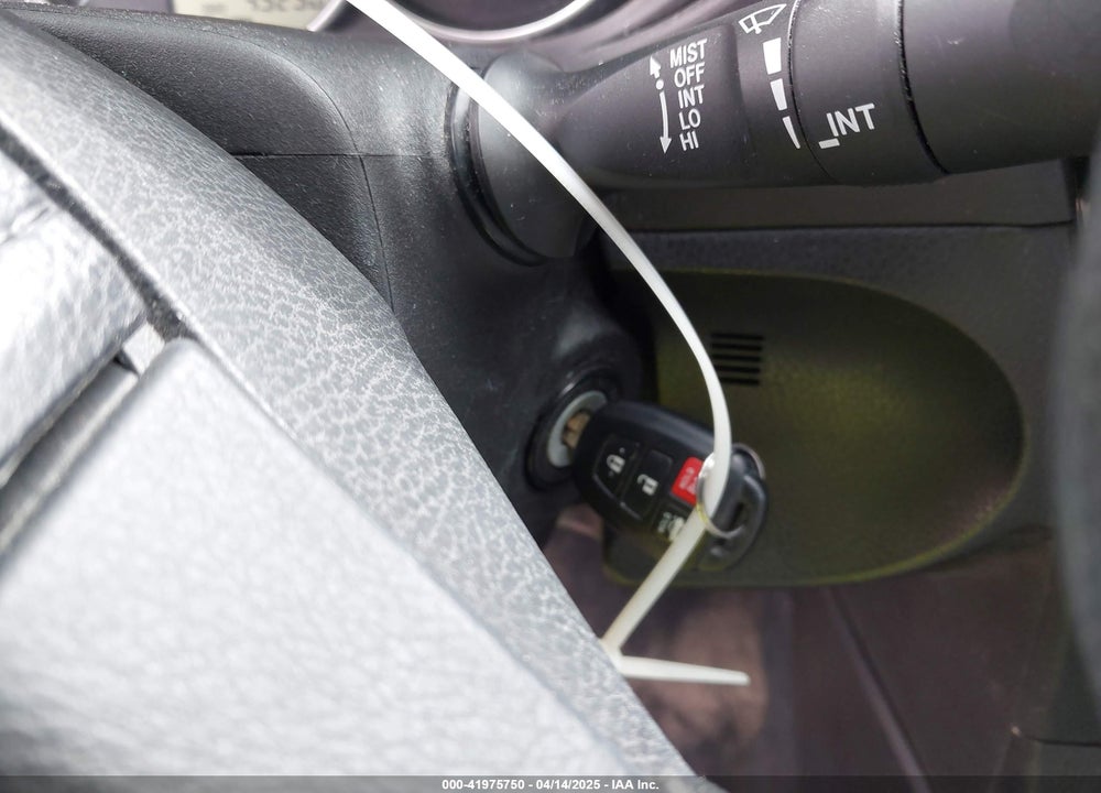 2016 TOYOTA COROLLA VIN: 5YFBURHEXGP522491