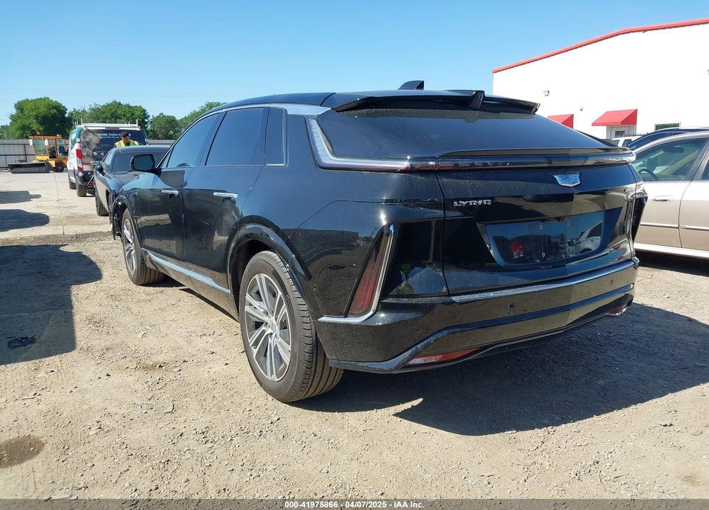 2024 CADILLAC LYRIQ LUXURY W/1SC VIN: 1GYKPPRK9RZ101820