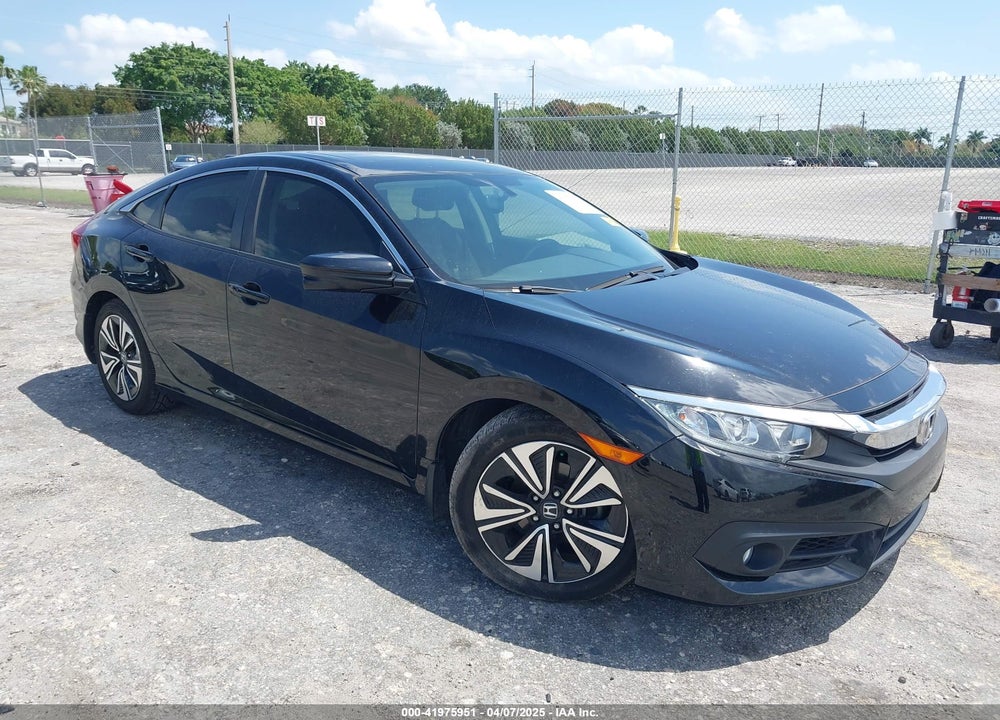 2018 HONDA CIVIC EX-L VIN: JHMFC1F7XJX004754