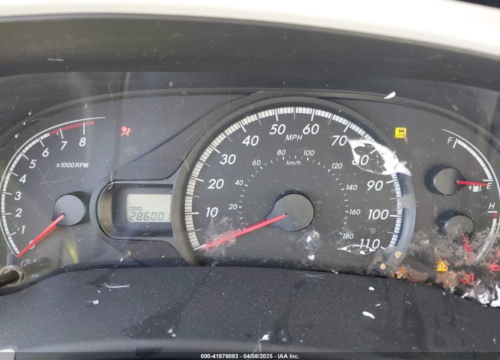 2011 TOYOTA SIENNA LE V6 VIN: 5TDKK3DC5BS038106