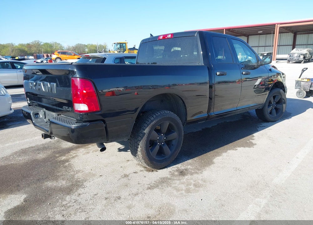 2019 RAM 1500 CLASSIC VIN: 1C6RR7FG1KS653364