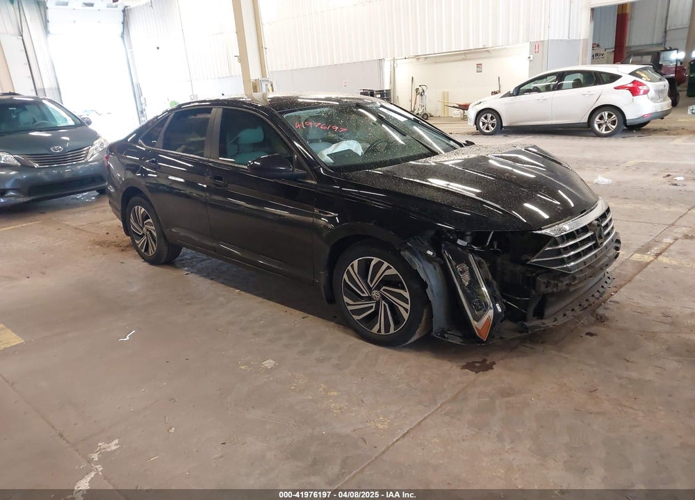 2020 VOLKSWAGEN JETTA 1.4T SEL VIN: 3VWEB7BU6LM017747