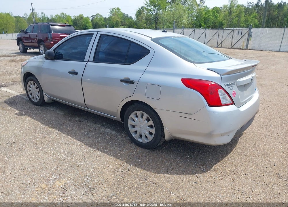 2015 NISSAN VERSA 1.6 S+ VIN: 3N1CN7AP1FL817785