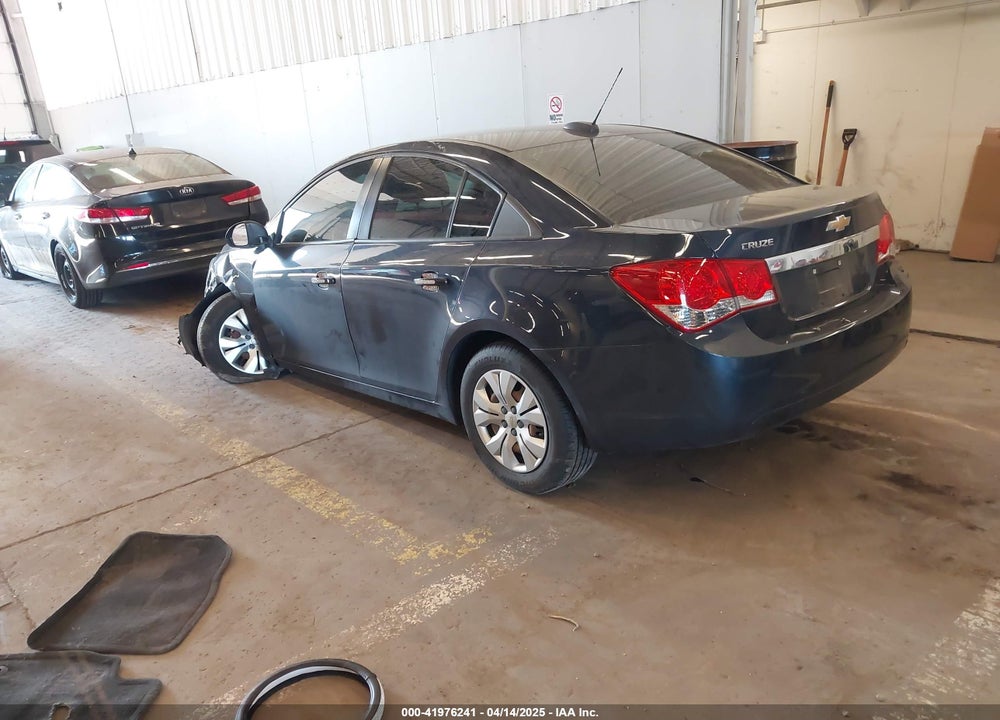 2016 CHEVROLET CRUZE LIMITED LS AUTO VIN: 1G1PC5SG1G7151923