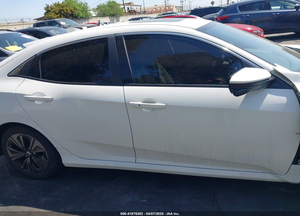 2017 HONDA CIVIC EX VIN: SHHFK7H55HU427148