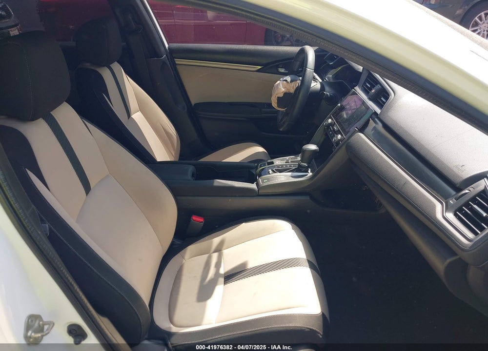 2017 HONDA CIVIC EX VIN: SHHFK7H55HU427148