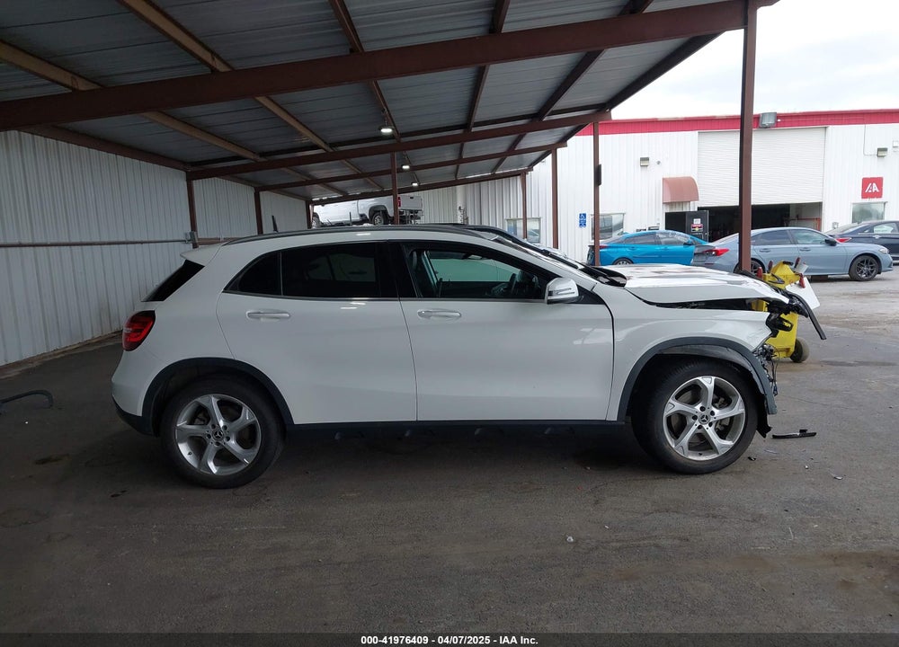 2020 MERCEDES-BENZ GLA 250 4MATIC VIN: W1NTG4GB0LU030774