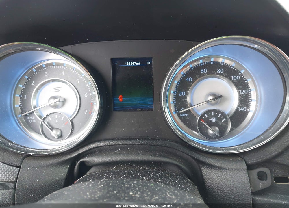 2013 CHRYSLER 300 VIN: 2C3CCABG9DH551117
