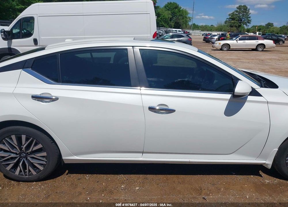 2024 NISSAN ALTIMA SV FWD VIN: 1N4BL4DV2RN376279