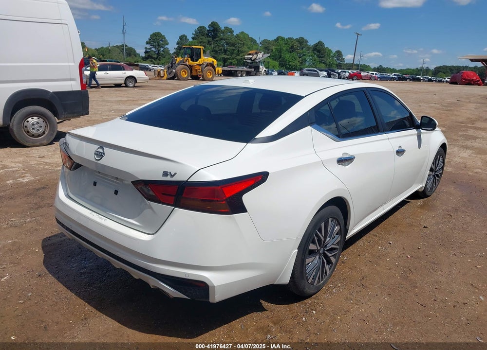 2024 NISSAN ALTIMA SV FWD VIN: 1N4BL4DV2RN376279