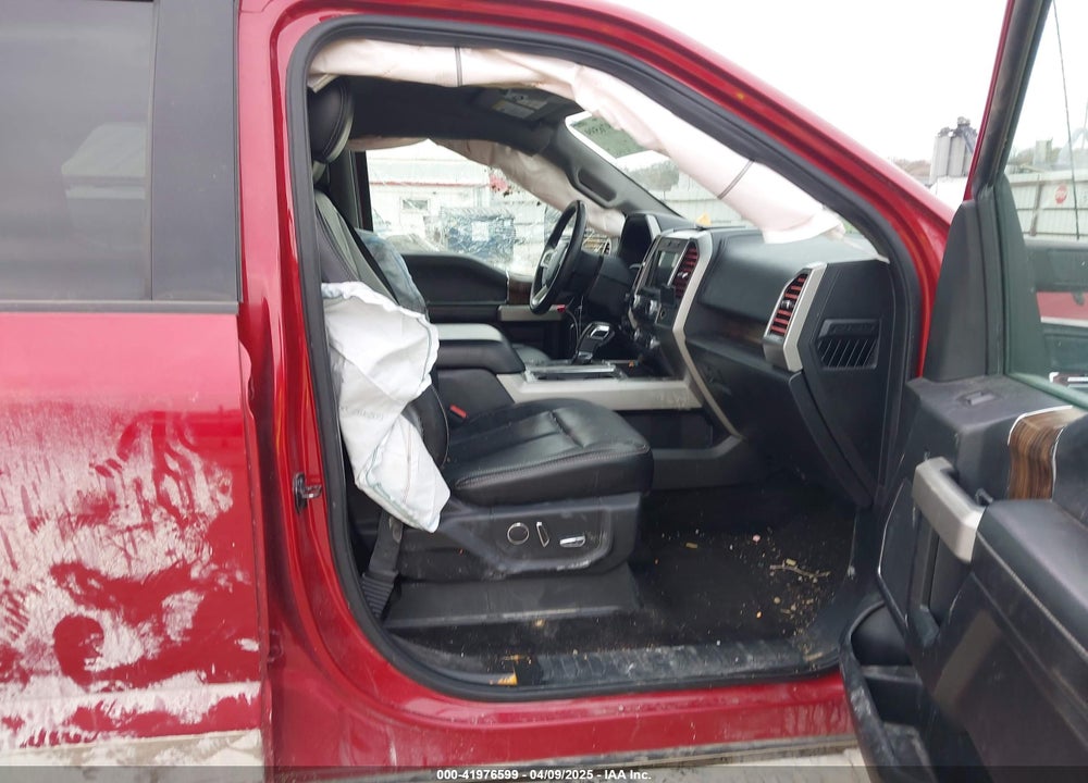 2018 FORD F-150 LARIAT VIN: 1FTFW1EG7JKC38972