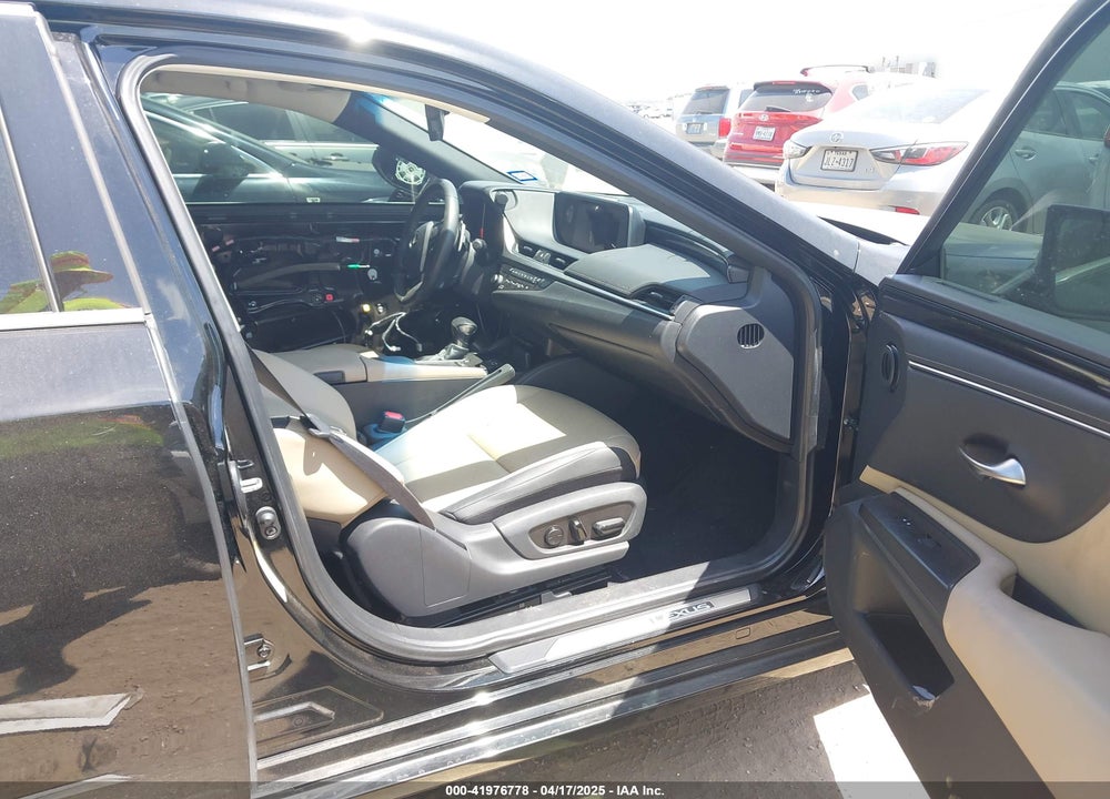 2019 LEXUS ES 350 VIN: 58ABZ1B16KU011093