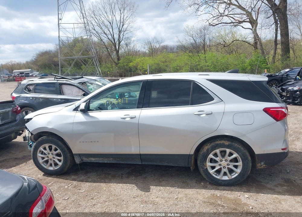 2018 CHEVROLET EQUINOX VIN: 2GNAXSEV2J6186186