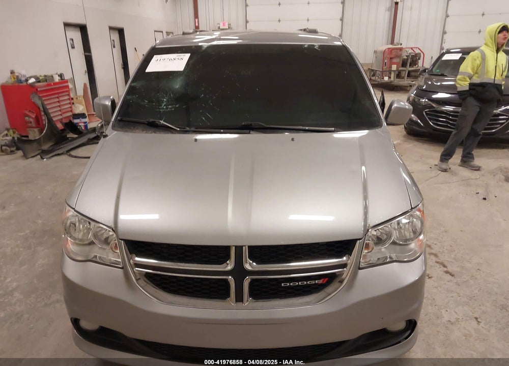 2017 DODGE GRAND CARAVAN VIN: 2C4RDGCG4HR858165