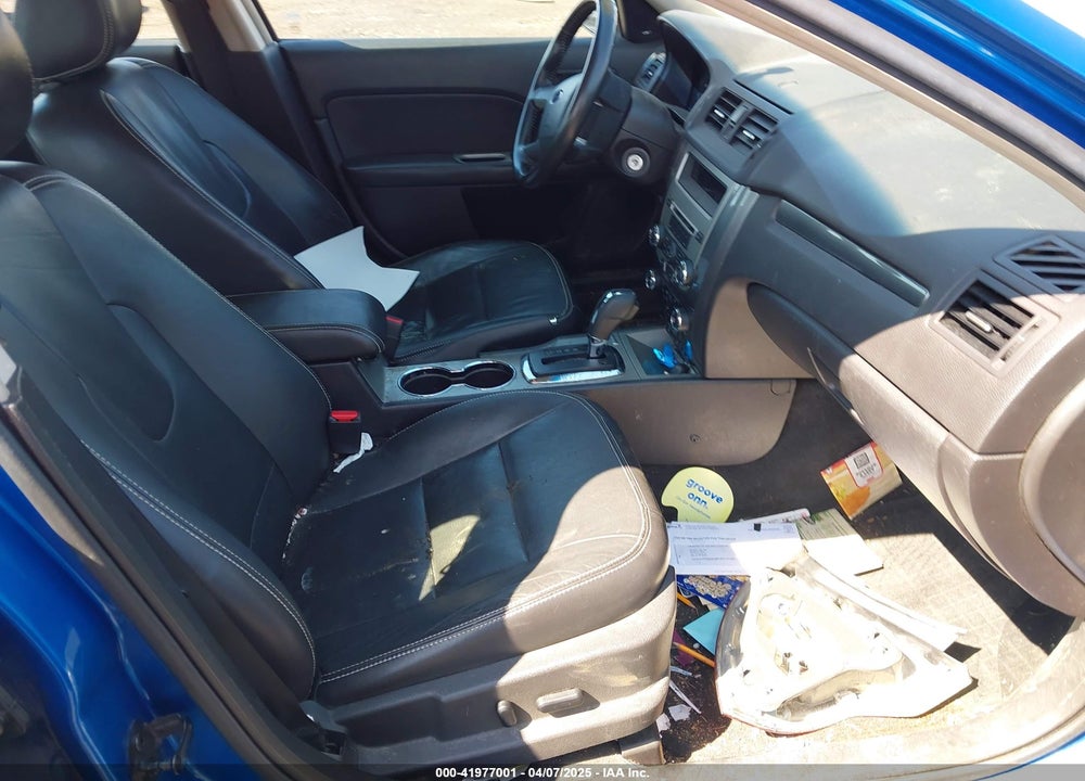 2011 FORD FUSION VIN: 3FAHP0JG7BR219069