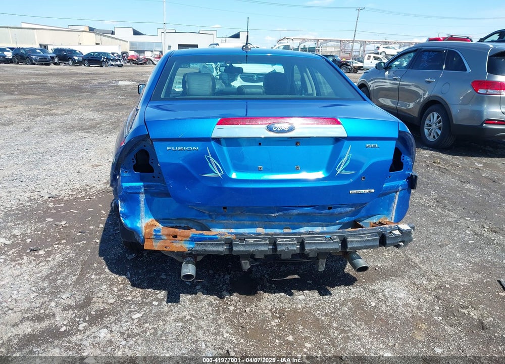 2011 FORD FUSION VIN: 3FAHP0JG7BR219069