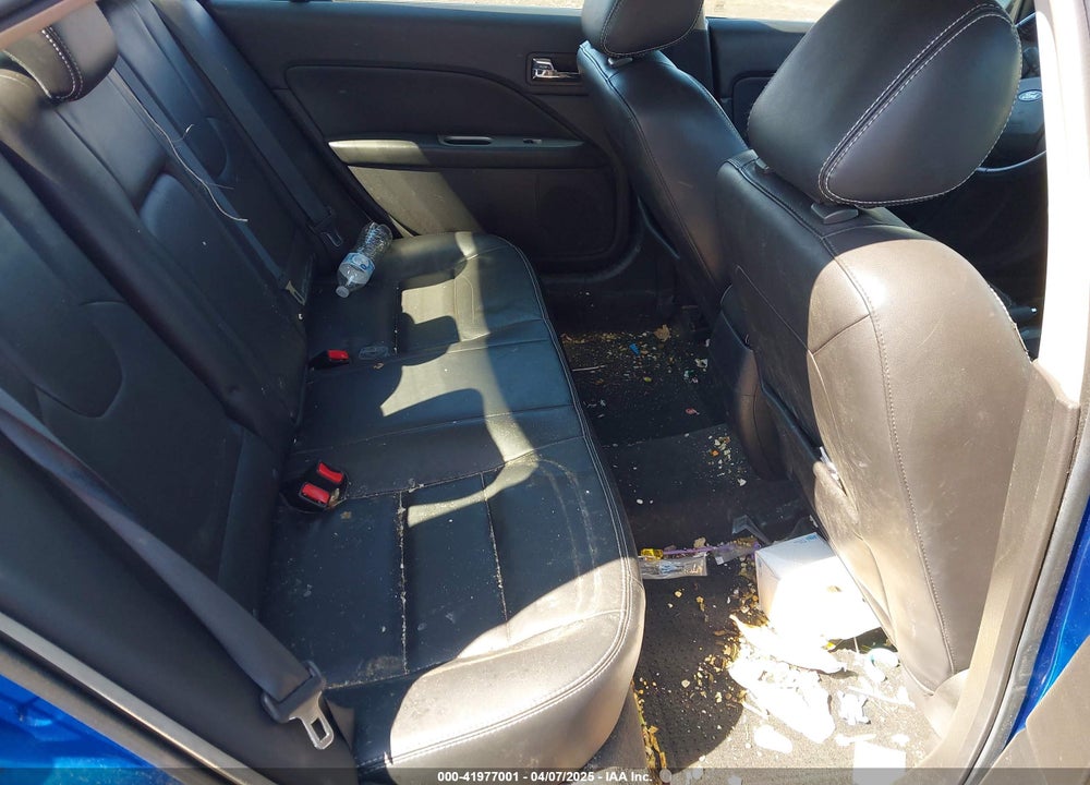 2011 FORD FUSION VIN: 3FAHP0JG7BR219069